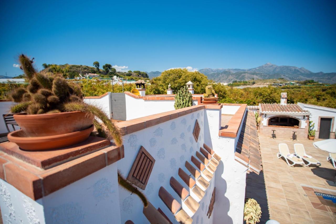 Casa Rural En Nerja Villa Ruisol By Centrall Alquileres Turisticos Luaran gambar